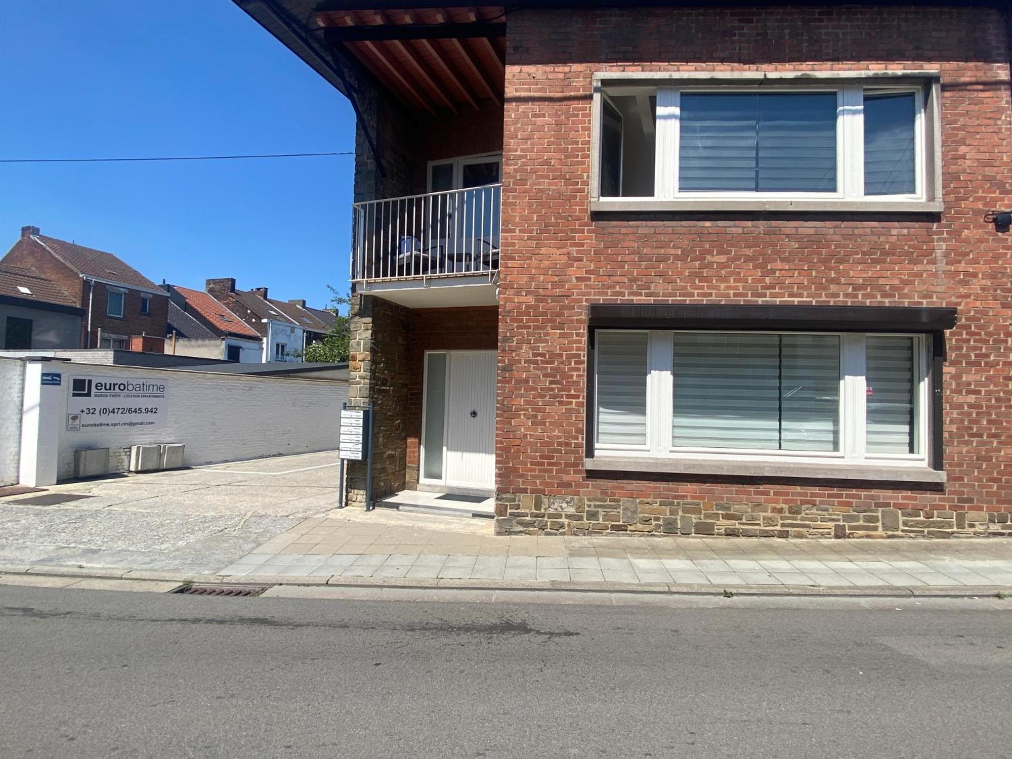 1A01-Superbe Appartement Rez-De-Chaussee Lumineux Charleroi Exterior photo